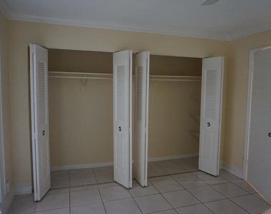 34 Andover B - Photo Thumbnail 10
