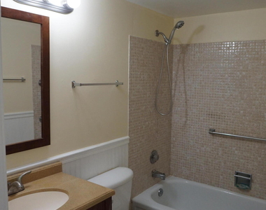 34 Andover B - Photo Thumbnail 12