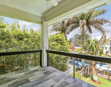 3997 Se Barcelona Street - Photo Thumbnail 15
