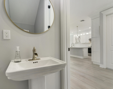 3997 Se Barcelona Street - Photo Thumbnail 29