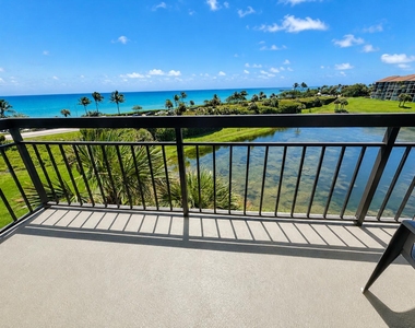 101 S Seas Drive - Photo Thumbnail 2