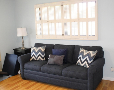 4525 Nutmeg Tree Lane - Photo Thumbnail 15