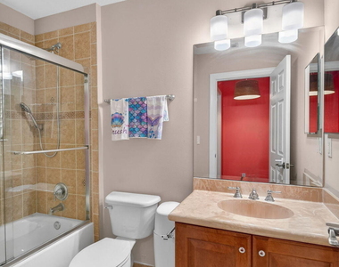 10247 Isle Wynd Court - Photo Thumbnail 65