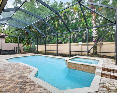 10247 Isle Wynd Court - Photo Thumbnail 21