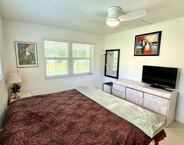316 Markham - Photo Thumbnail 15