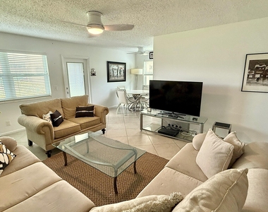 316 Markham - Photo Thumbnail 1