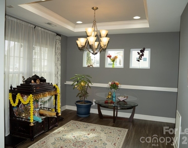 7082 Founders Way - Photo Thumbnail 1