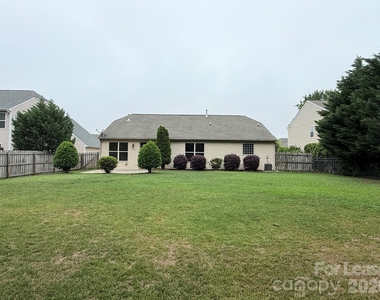5707 Verducci Lane - Photo Thumbnail 5