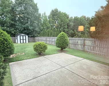 5707 Verducci Lane - Photo Thumbnail 30