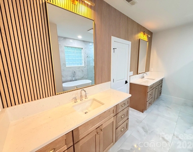 5707 Verducci Lane - Photo Thumbnail 18