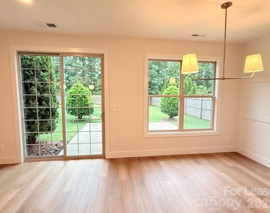 5707 Verducci Lane - Photo Thumbnail 9