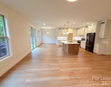 5707 Verducci Lane - Photo Thumbnail 27
