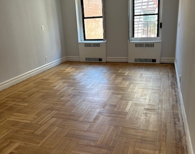 209 West 104th Street - Photo Thumbnail 9