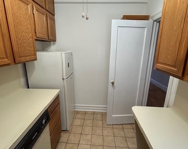 209 West 104th Street - Photo Thumbnail 6