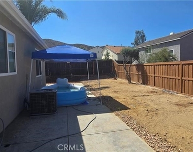27653 Almont Way - Photo Thumbnail 12