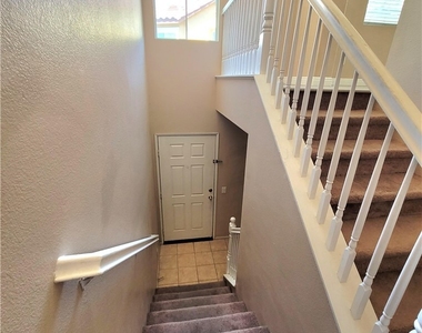 25850 Iris Avenue - Photo Thumbnail 13