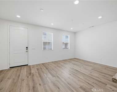 40319 Calle Real - Photo Thumbnail 12