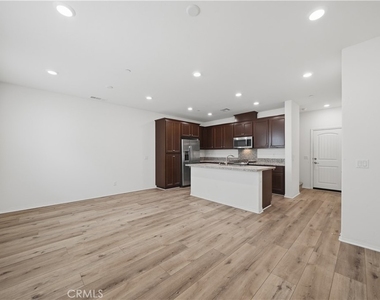 40319 Calle Real - Photo Thumbnail 6