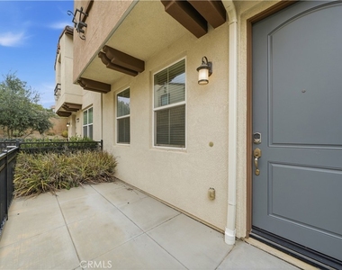 40319 Calle Real - Photo Thumbnail 4