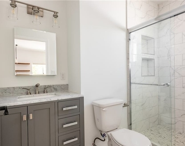 8961 Etiwanda Ave - Photo Thumbnail 7