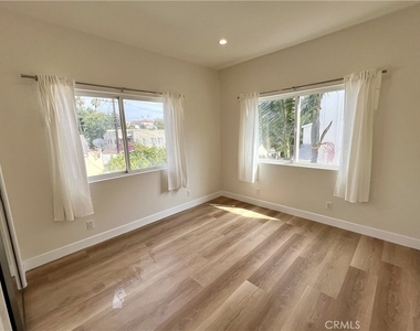 1100 S Highland - Photo Thumbnail 17