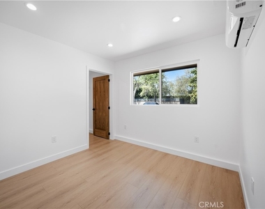 17148 Mayall Street - Photo Thumbnail 3