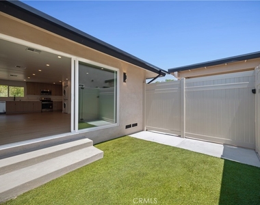 17150 Mayall Street - Photo Thumbnail 13