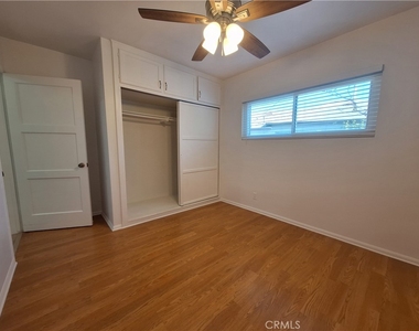 5315 Etheldo Ave - Photo Thumbnail 10