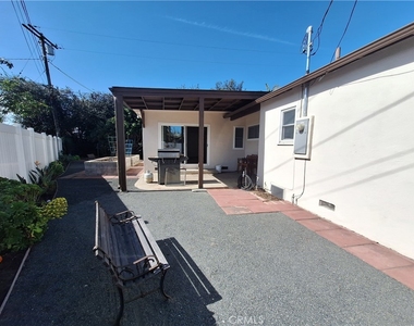 5315 Etheldo Ave - Photo Thumbnail 14