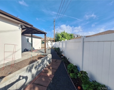 5315 Etheldo Ave - Photo Thumbnail 23