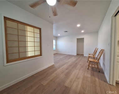 5315 Etheldo Ave - Photo Thumbnail 2