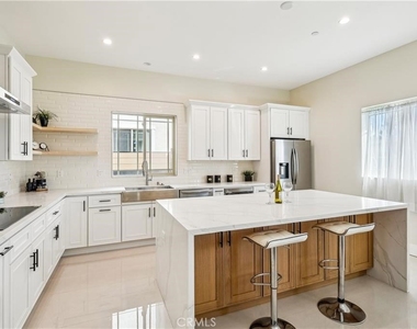 10349 Mapledale Street - Photo Thumbnail 9