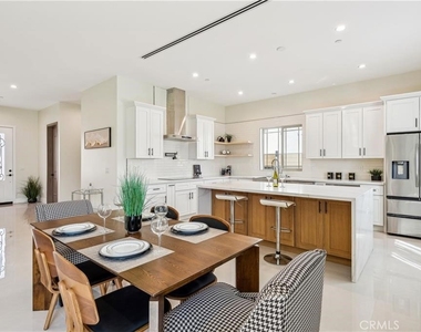 10349 Mapledale Street - Photo Thumbnail 6