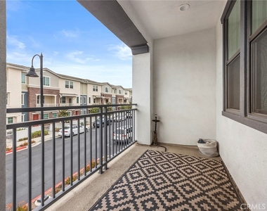 6998 Crimson Drive - Photo Thumbnail 12