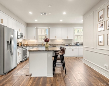 6998 Crimson Drive - Photo Thumbnail 6