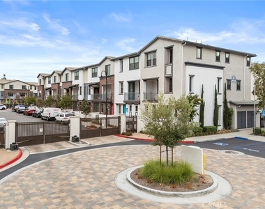 6998 Crimson Drive - Photo Thumbnail 32