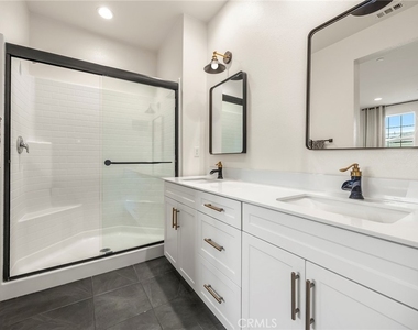 6998 Crimson Drive - Photo Thumbnail 16