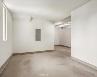 6998 Crimson Drive - Photo Thumbnail 26