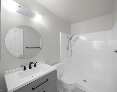14232 Matisse - Photo Thumbnail 19