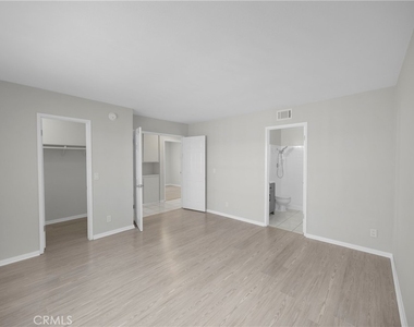 14232 Matisse - Photo Thumbnail 20