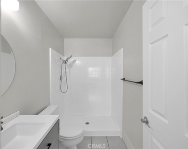 14232 Matisse - Photo Thumbnail 18