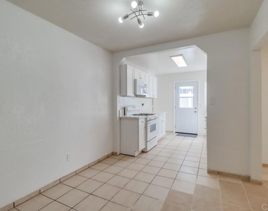 756 Madison Avenue - Photo Thumbnail 8