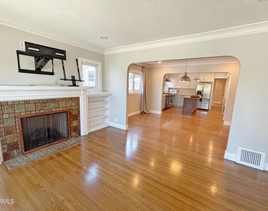 232 May Avenue - Photo Thumbnail 1