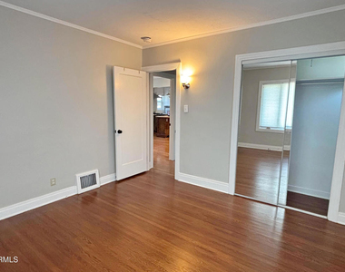 232 May Avenue - Photo Thumbnail 12