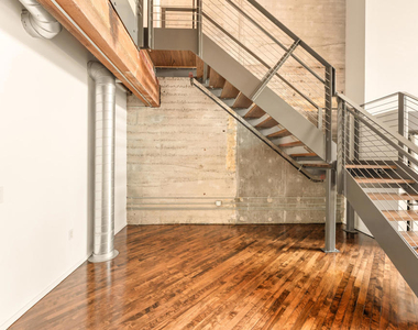 530 S Hewitt Street - Photo Thumbnail 18