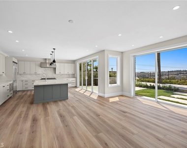 22661 Sweetmeadow - Photo Thumbnail 8