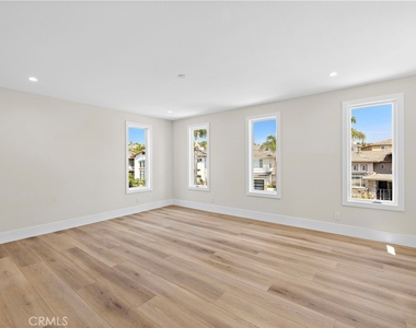 22661 Sweetmeadow - Photo Thumbnail 36