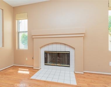 1511 Kinsler Court - Photo Thumbnail 7