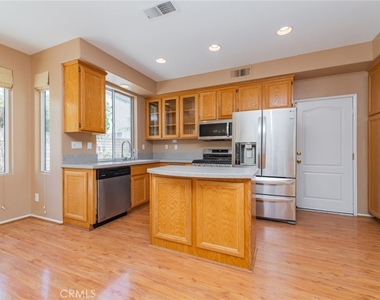 1511 Kinsler Court - Photo Thumbnail 9