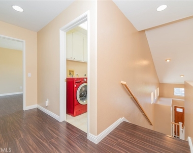 1511 Kinsler Court - Photo Thumbnail 28